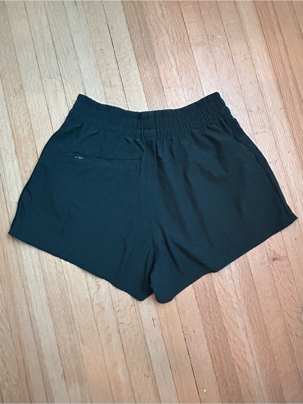 Vuori Dash Shorts 3” Forest Green Elastic Waist Size Small - Picture 3 of 6